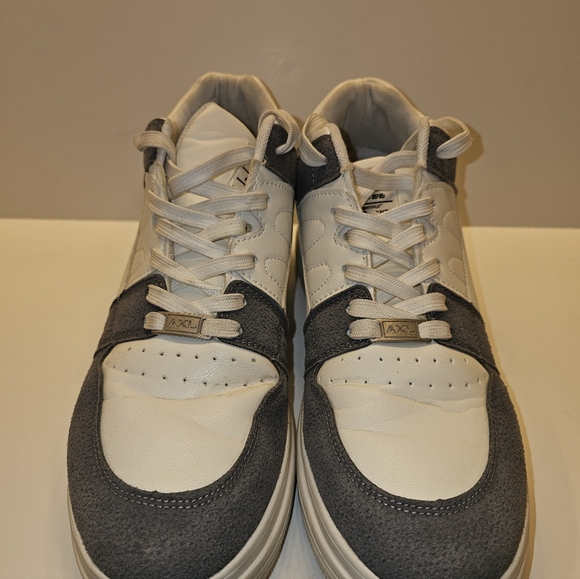 Axel Arigato White and Gray Sneakers - Picture 10 of 16